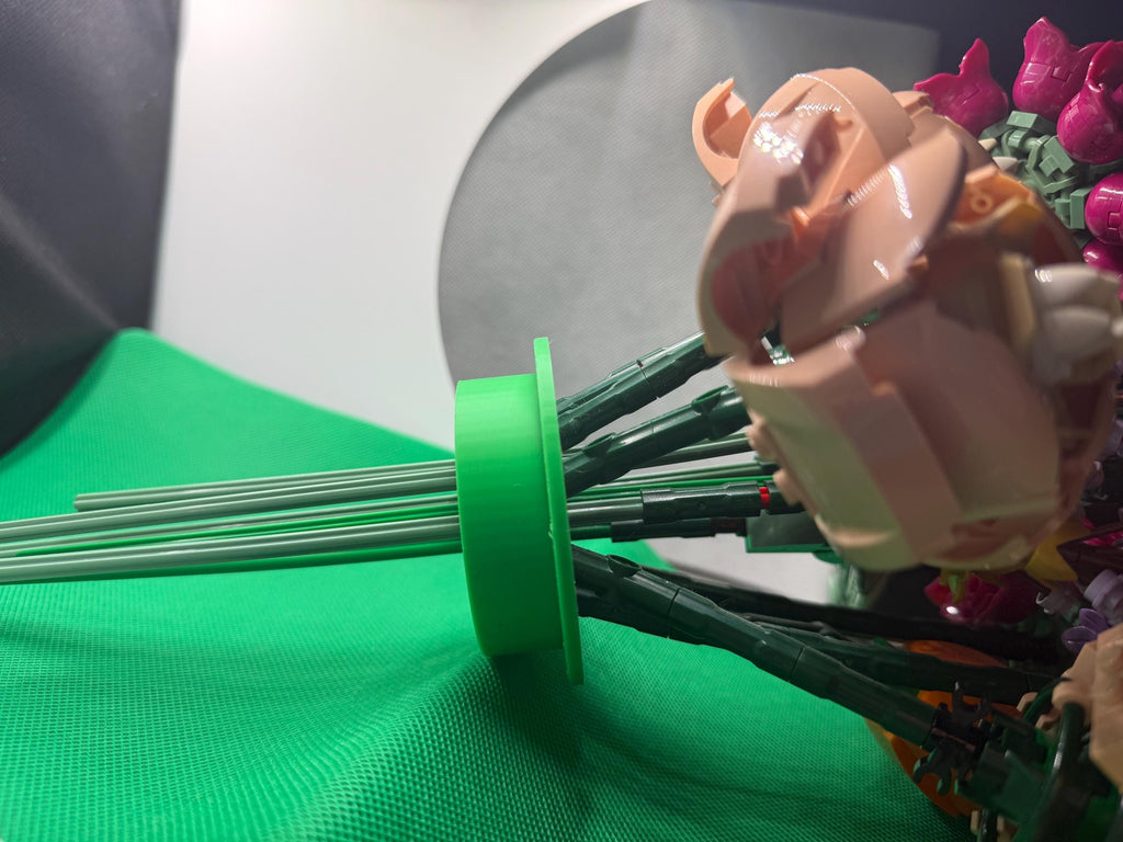 Bouquet vase insert (flower frog) for brick flowers compatible with Lego flowers made to fit your vase