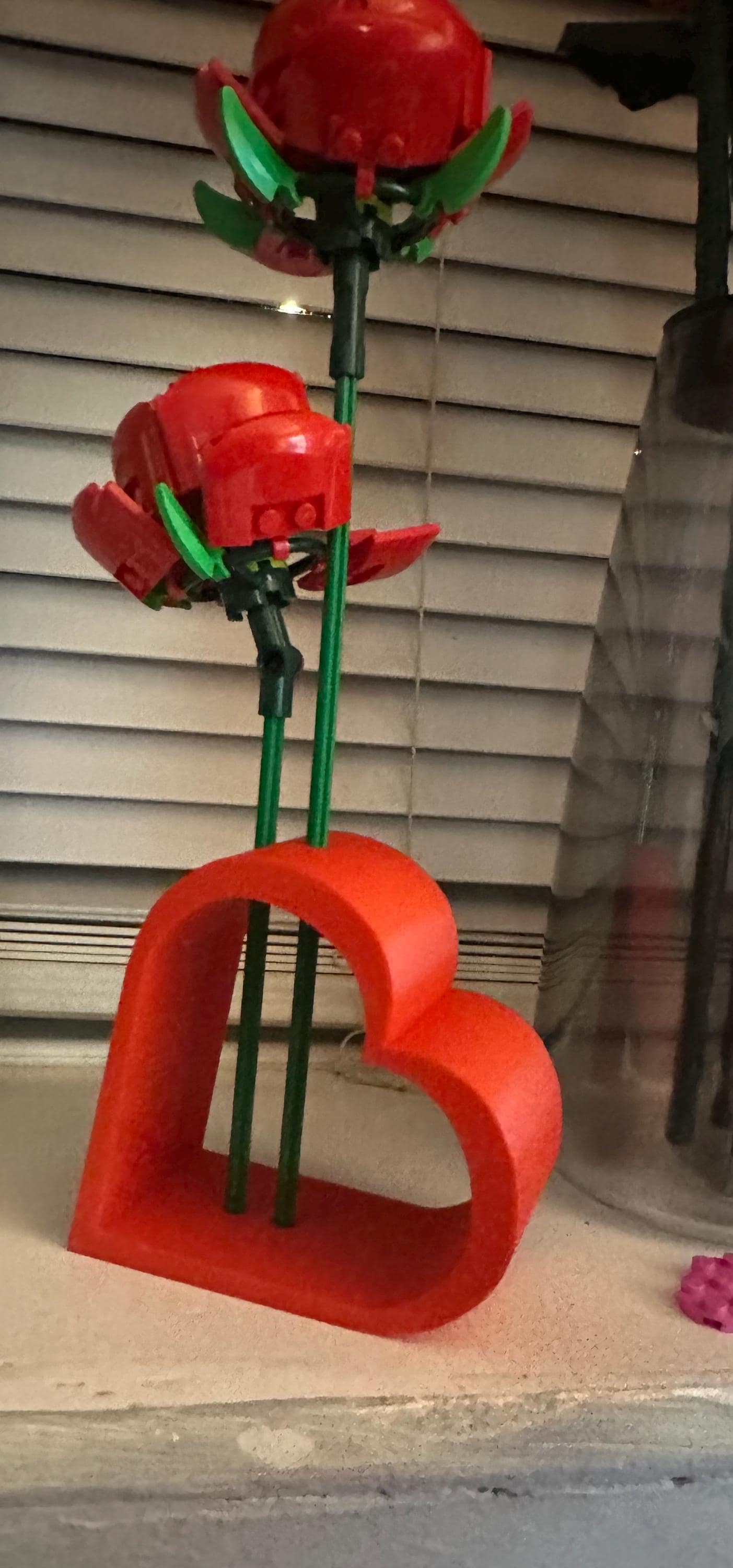 Heart vase for brick roses Compatible with Lego