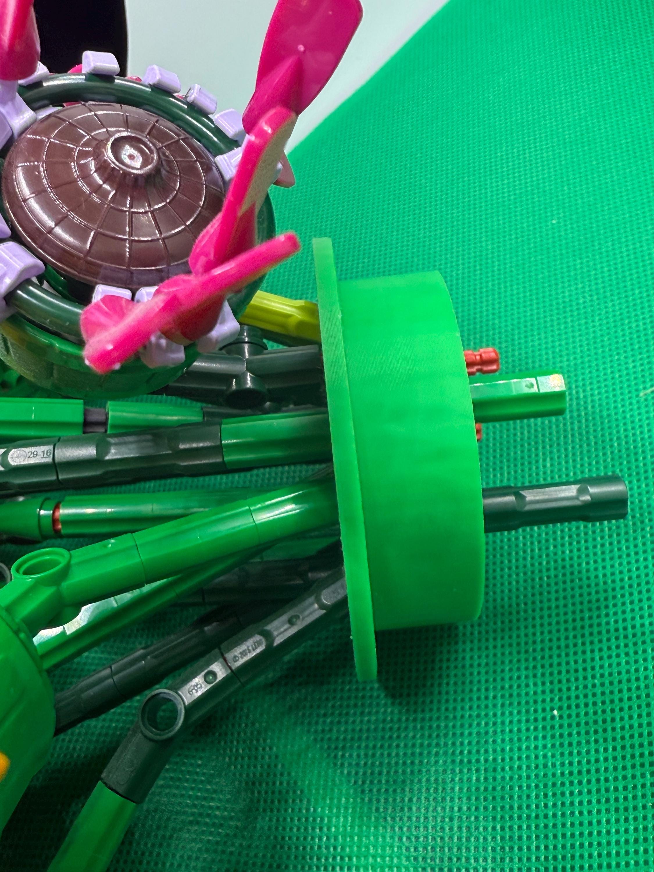 Bouquet vase insert (flower frog) for brick flowers compatible with Lego flowers made to fit your vase