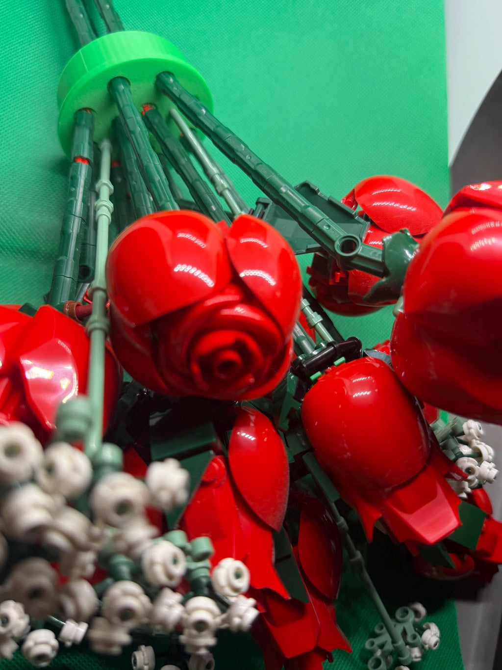 Bouquet vase insert (flower frog) for brick flowers compatible with Lego flowers made to fit your vase