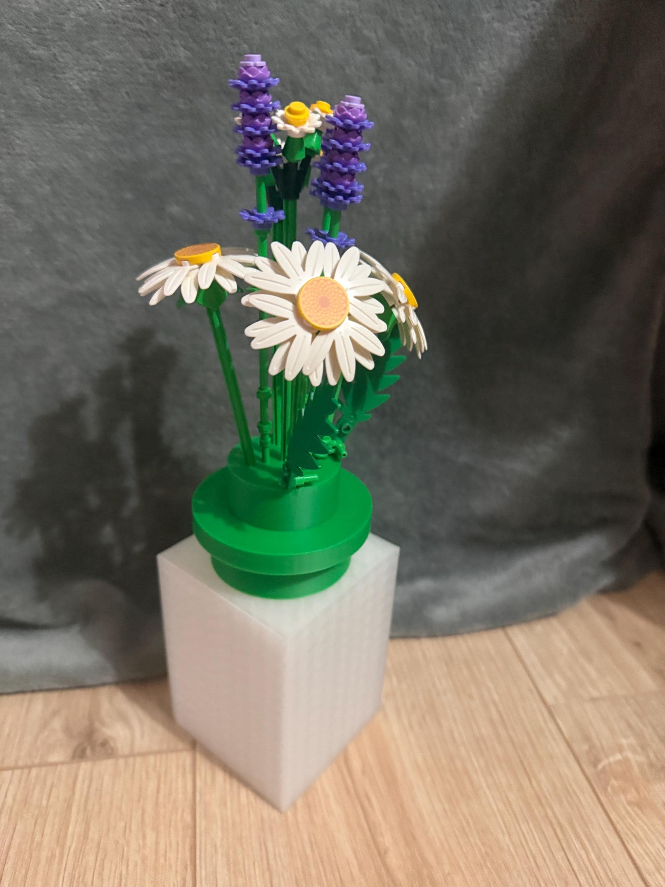 Brick 1x1 Vase with Removable Lid & Flower display stand (flower frog)  compatible with Lego