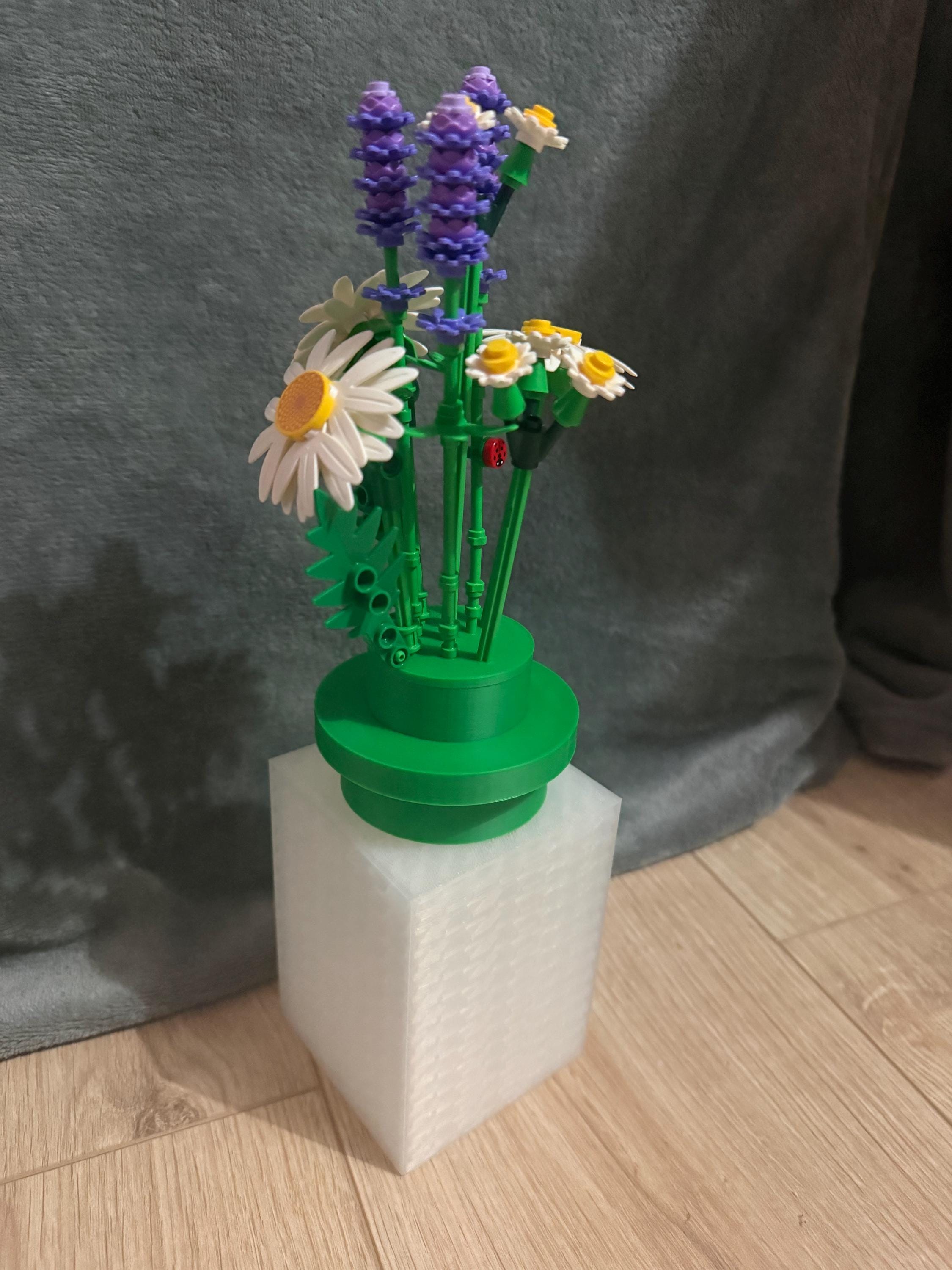 Brick 1x1 Vase with Removable Lid & Flower display stand (flower frog)  compatible with Lego