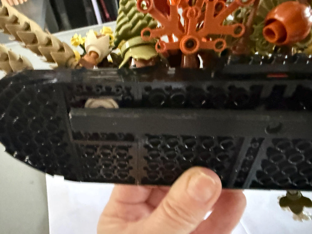 Dried flowers wall mount  10314 wall mount