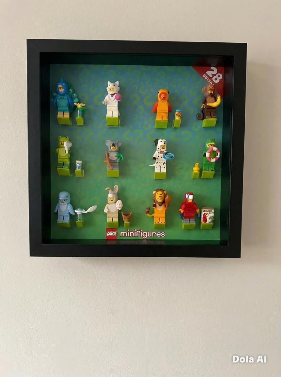 Lego Minifigures series 27 and 28 mounted displayed message for other series availability